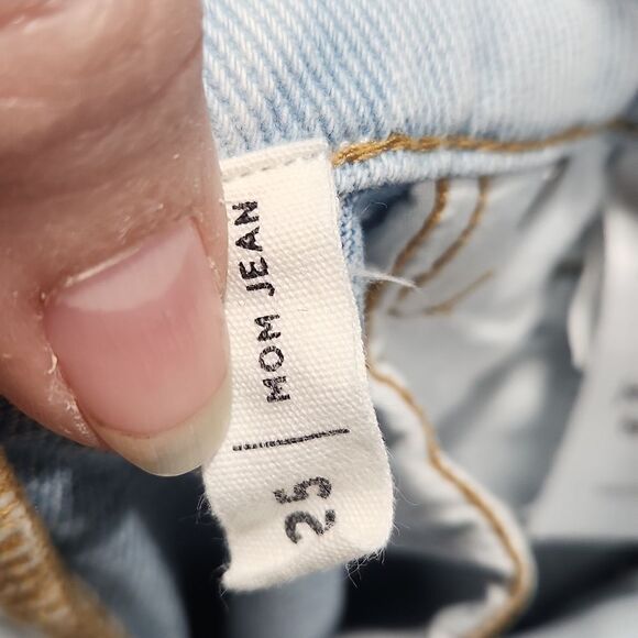 GUC PacSun Eco Hopper Patch Mom Jeans - Picture 5 of 10